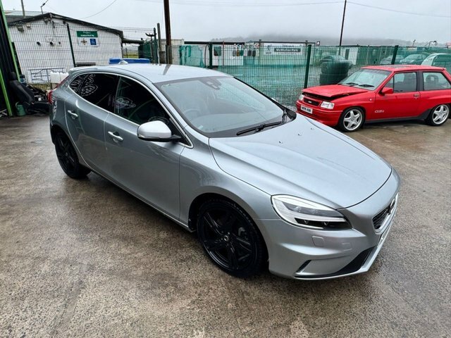 Volvo V40 D4 R-design Pro Hatchback Silver #6