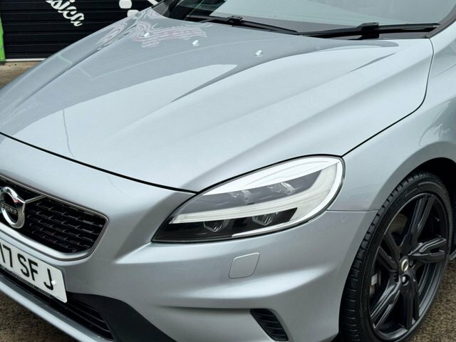 Volvo V40 D4 R-design Nav Plus Grey #9