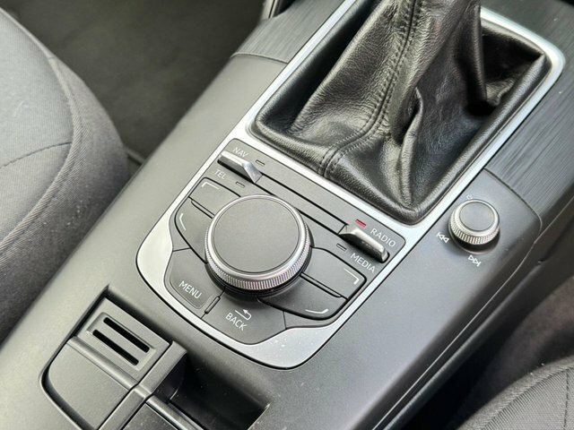 Audi A3 1.4 Tfsi 150 S Line Blue #18