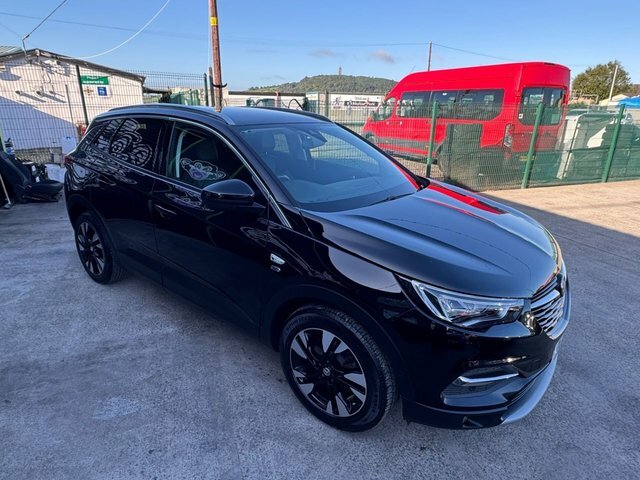 Vauxhall Grandland X 1.2 Turbo Griffin Edition Suv Eu Black #4