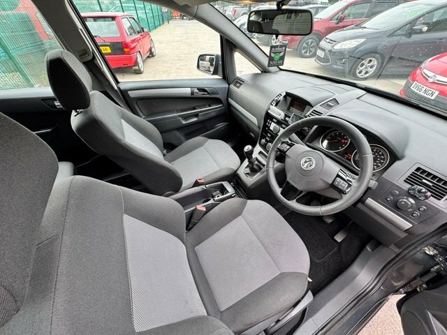 Vauxhall Zafira 2.0 Cdti 165 Sri Dab Bluetooth 11 Ser White #16