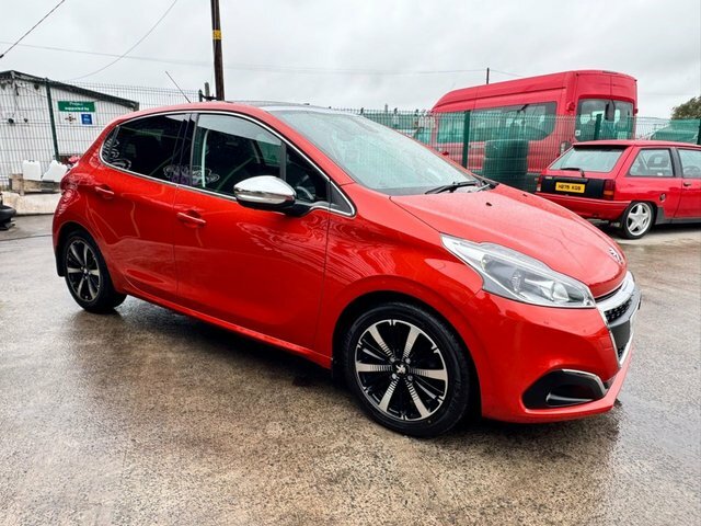 Peugeot 208 1.2 Puretech Allure Premium Hatchback M Orange #6
