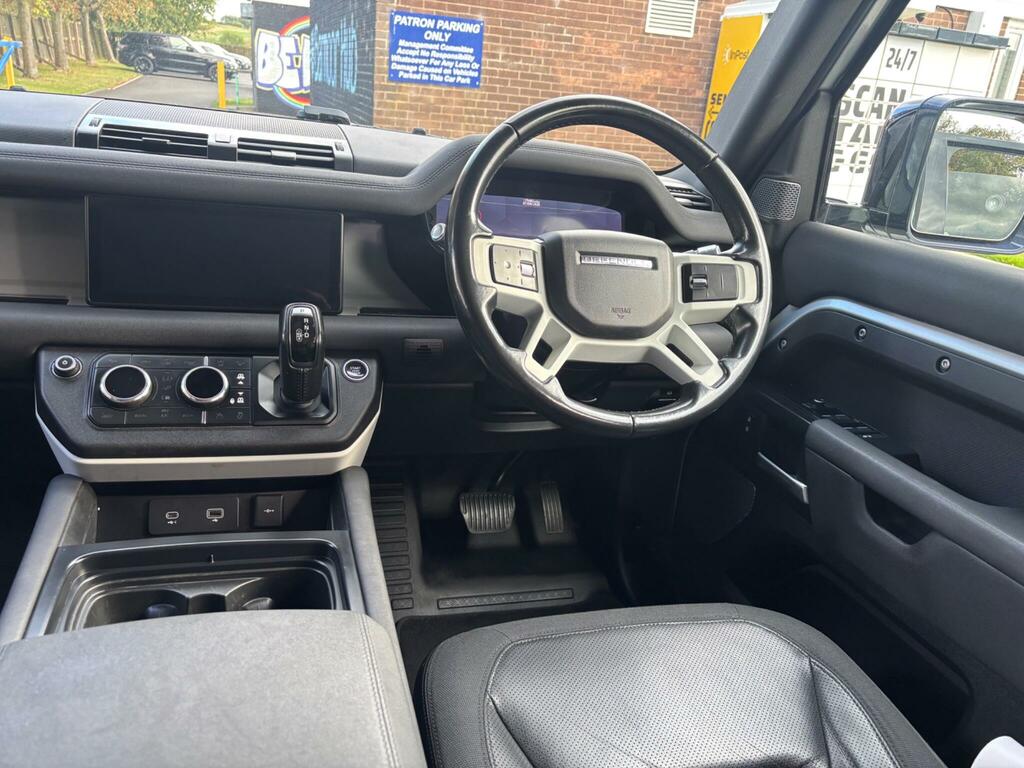 Land Rover Defender 110 Se Blue #10