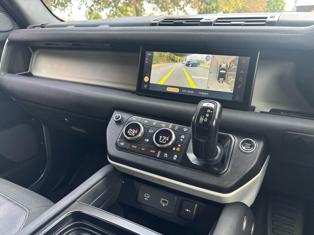 Land Rover Defender 110 Se Blue #13