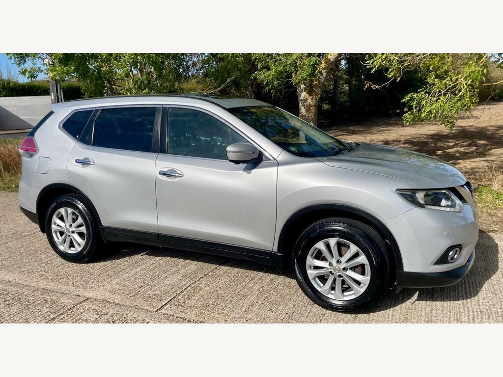 Nissan X-Trail Automatic White #55