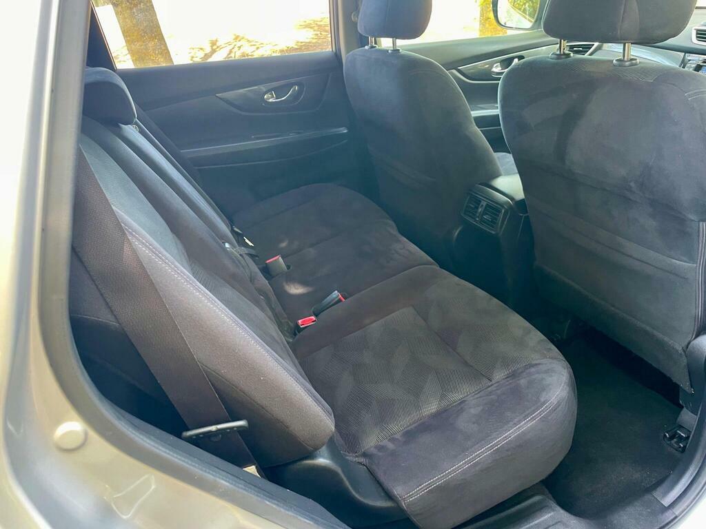 Nissan X-Trail Automatic White #27
