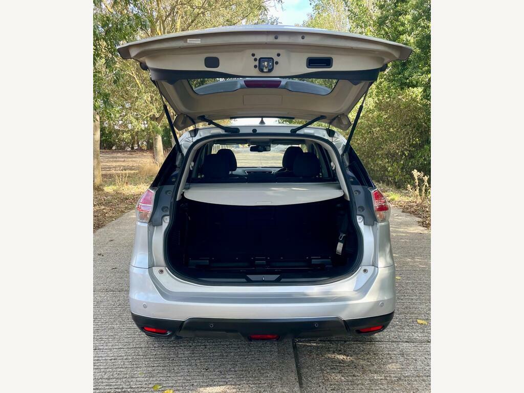 Nissan X-Trail Automatic White #46