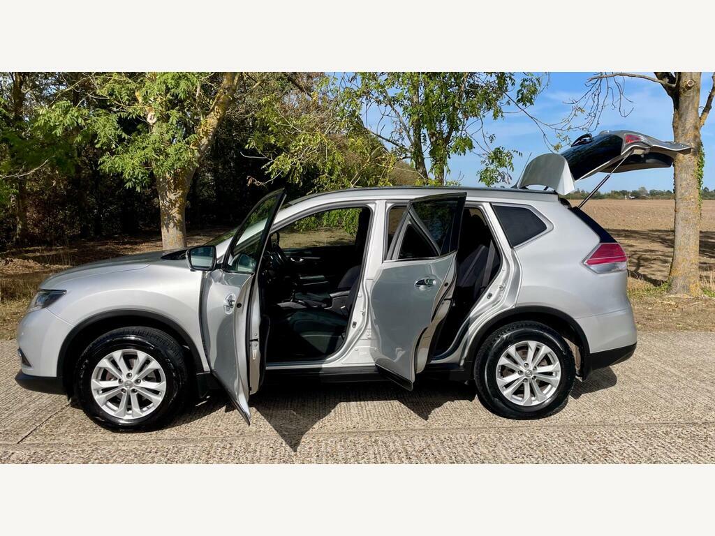 Nissan X-Trail Automatic White #9