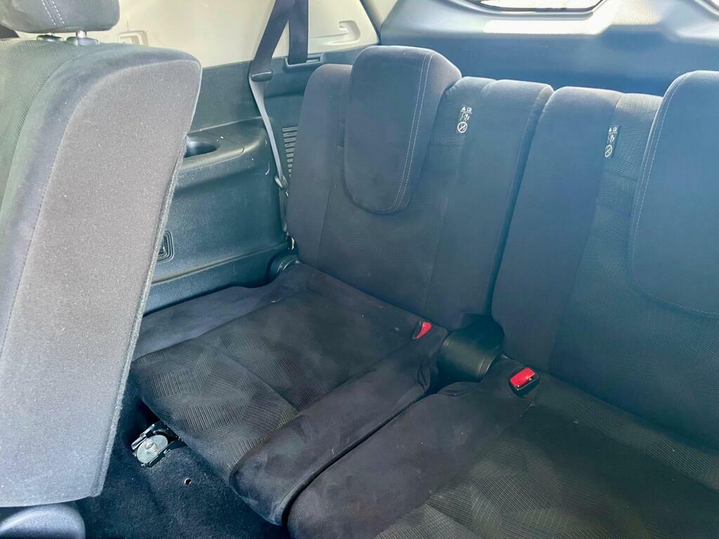 Nissan X-Trail Automatic White #30