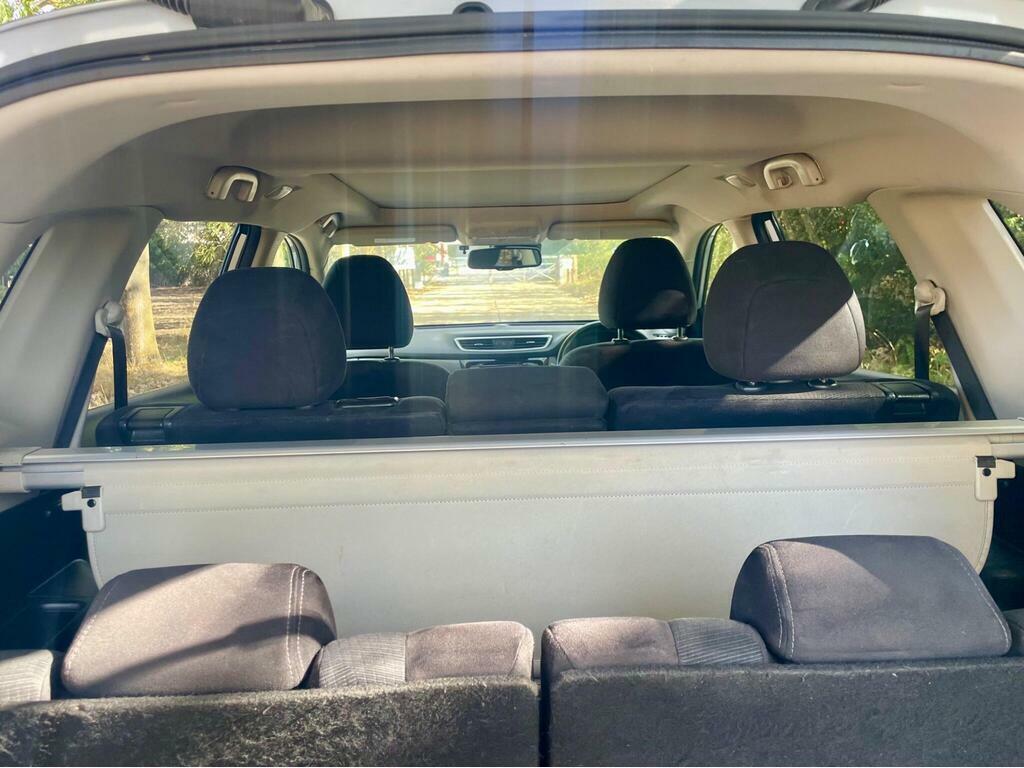 Nissan X-Trail Automatic White #57