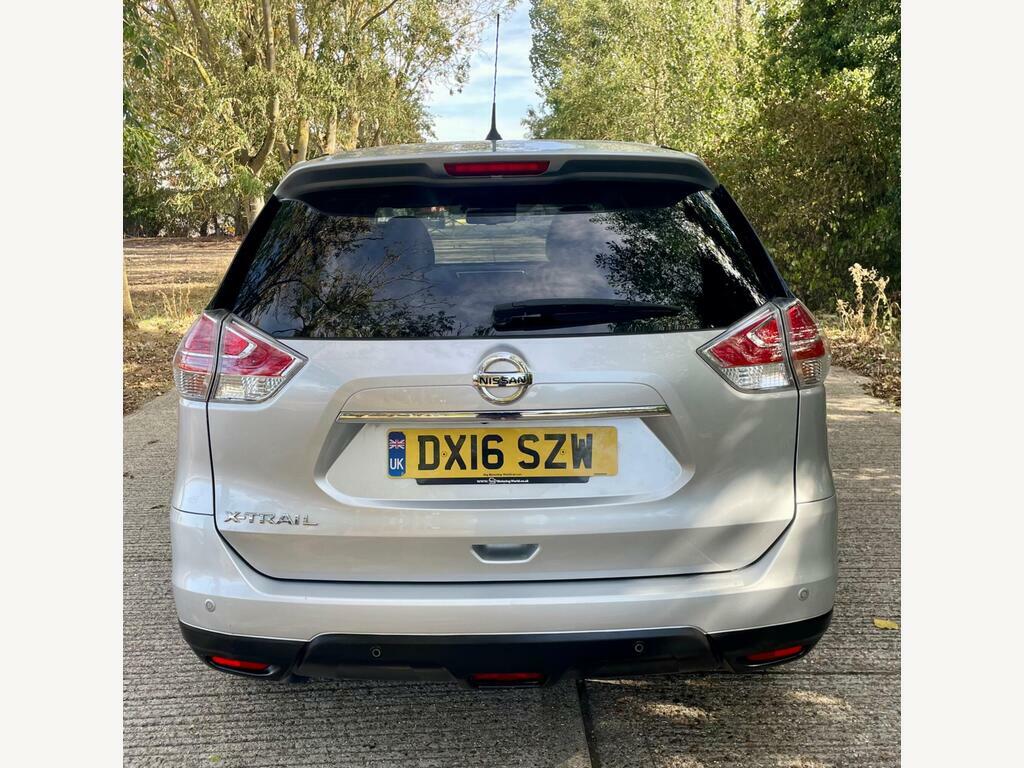 Nissan X-Trail Automatic White #14