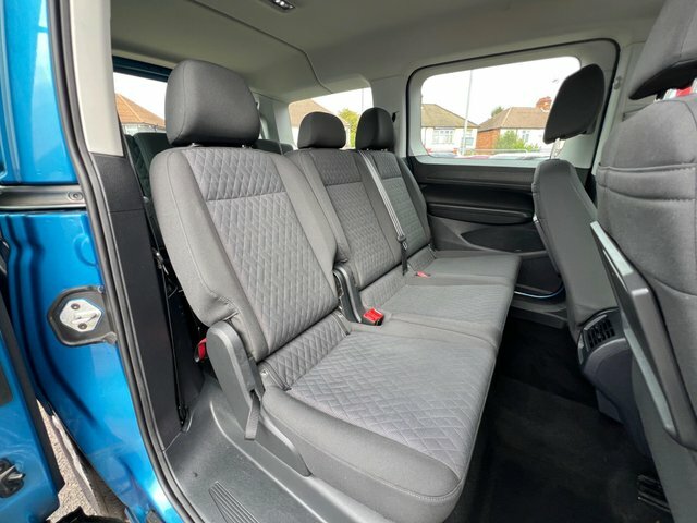 Volkswagen Caddy Maxi Life 2022 2.0 Tdi Life Dsg Euro 6 Ss Blue #5