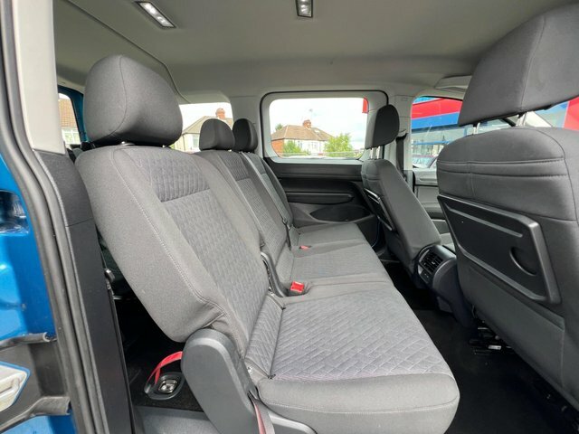 Volkswagen Caddy Maxi Life 2L Null Red #46