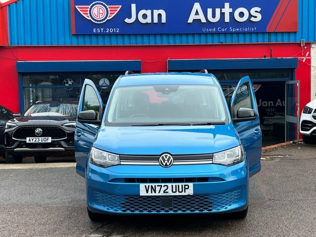 Volkswagen Caddy Maxi Life 2L Null Red #18