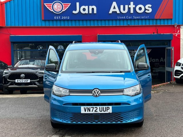 Volkswagen Caddy Maxi Life 2L Null Red #19