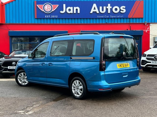 Volkswagen Caddy Maxi Life 2L Null Red #23