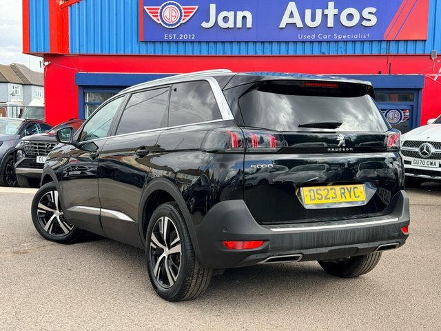 Peugeot 5008 2023 1.5 Bluehdi Gt Eat Euro 6 Ss Black #2