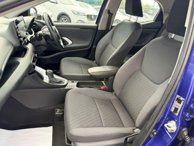 Toyota Yaris Icon Grey #53