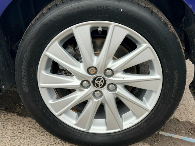 Toyota Yaris Icon Grey #40