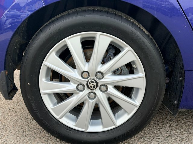 Toyota Yaris Icon Grey #37
