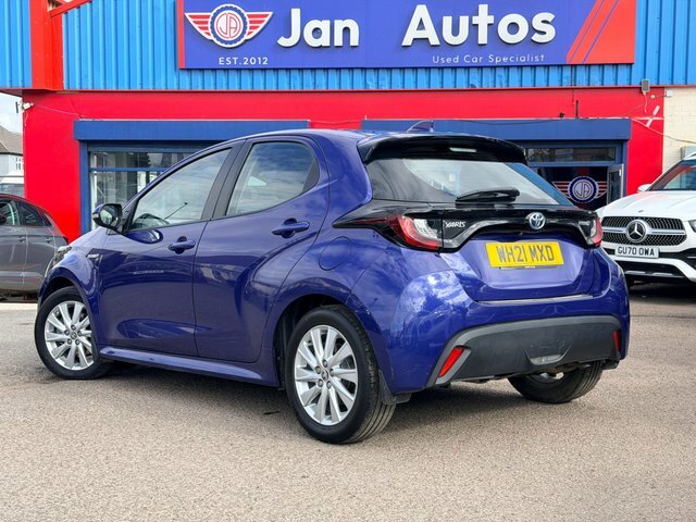 Toyota Yaris 2021 1.5 Vvt-h Icon E-cvt Euro 6 Ss Blue #2