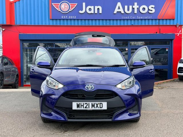 Toyota Yaris 2021 1.5 Vvt-h Icon E-cvt Euro 6 Ss Blue #3
