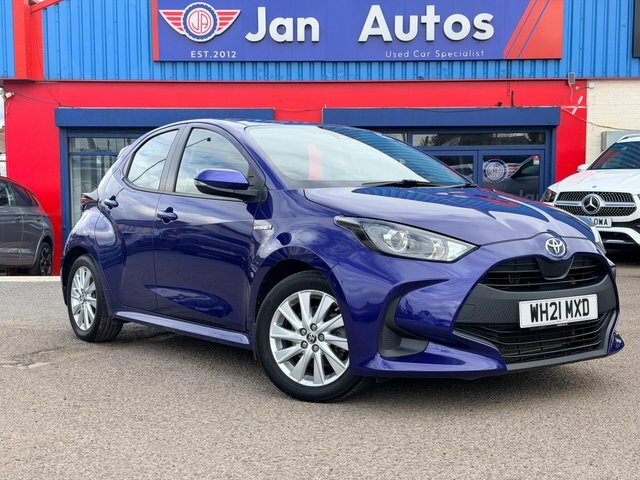 Toyota Yaris 2021 1.5 Vvt-h Icon E-cvt Euro 6 Ss Blue