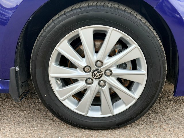 Toyota Yaris Icon Grey #38