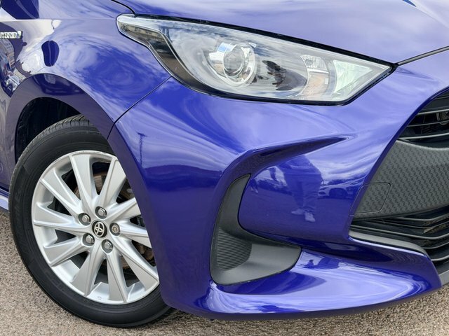 Toyota Yaris Icon Grey #58
