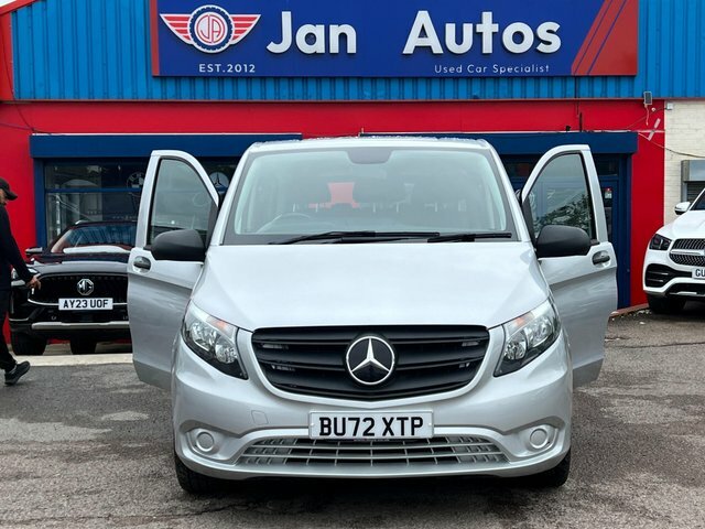 Mercedes-Benz Vito Select Black #20