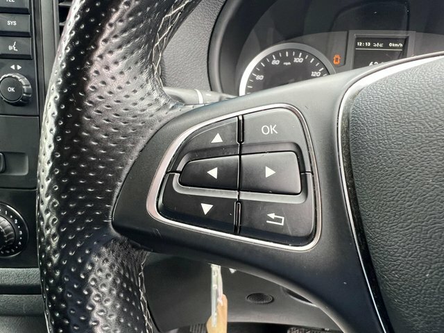 Mercedes-Benz Vito Select Black #31