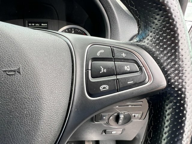 Mercedes-Benz Vito Select Black #30