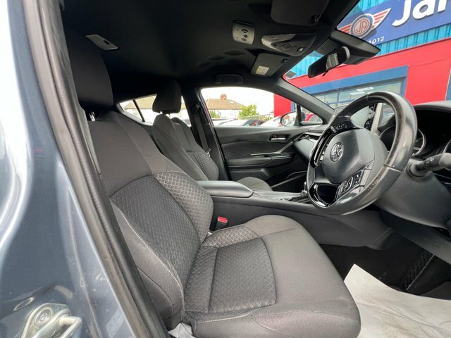 Toyota C-Hr 2023 1.8 Vvt-h Icon Cvt Euro 6 Ss Grey #4