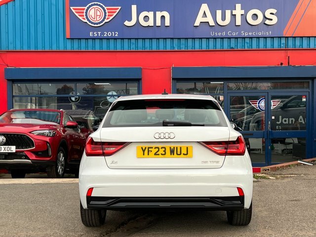 Audi A1 30 Tfsi 110 Sport White #11