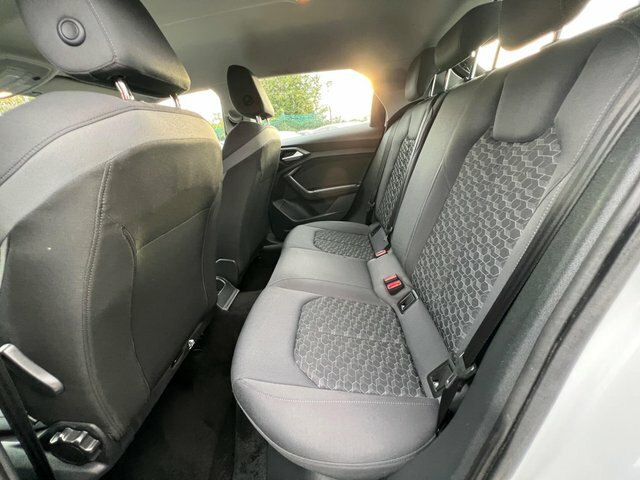 Audi A1 30 Tfsi 110 Sport White #33