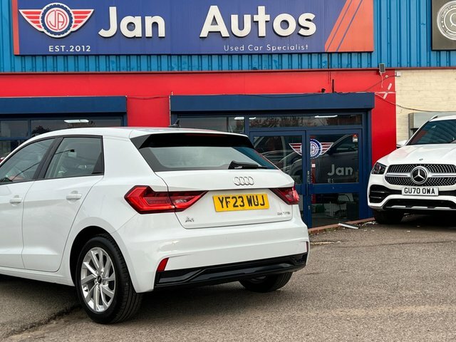 Audi A1 30 Tfsi 110 Sport White #25