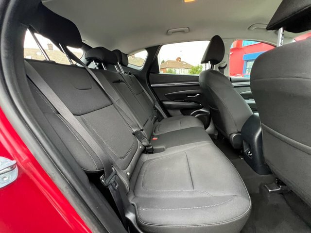 Hyundai Tucson 2023 1.6 T-gdi Mhev Se Connect Dct Euro 6 Ss Red #5