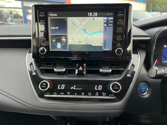 Toyota Corolla 2019 1.8 Vvt-h Gpf Icon Tech Saloon Hyb White #6