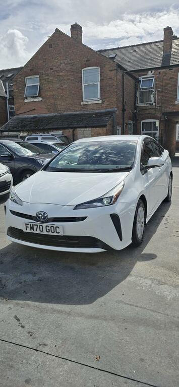 Toyota Prius Hybrid White #3