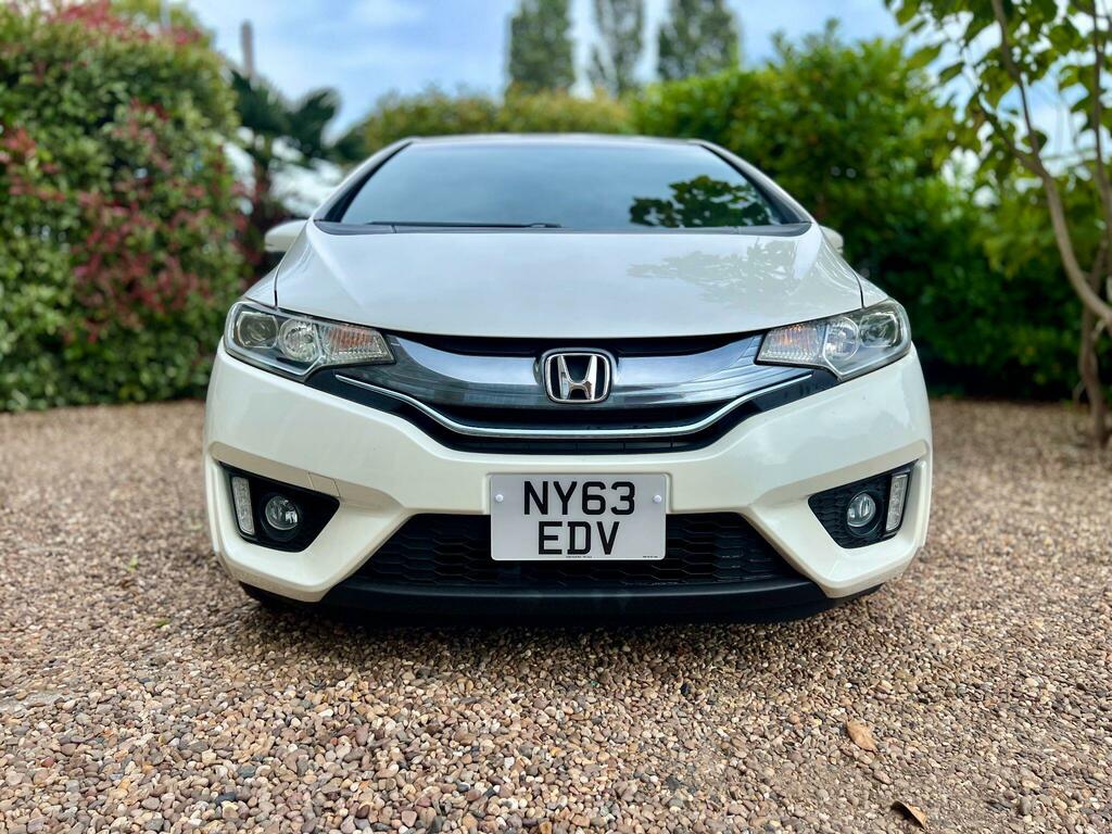 Honda Jazz 1.5H Ima He Cvt Euro 5 Ulez White #2