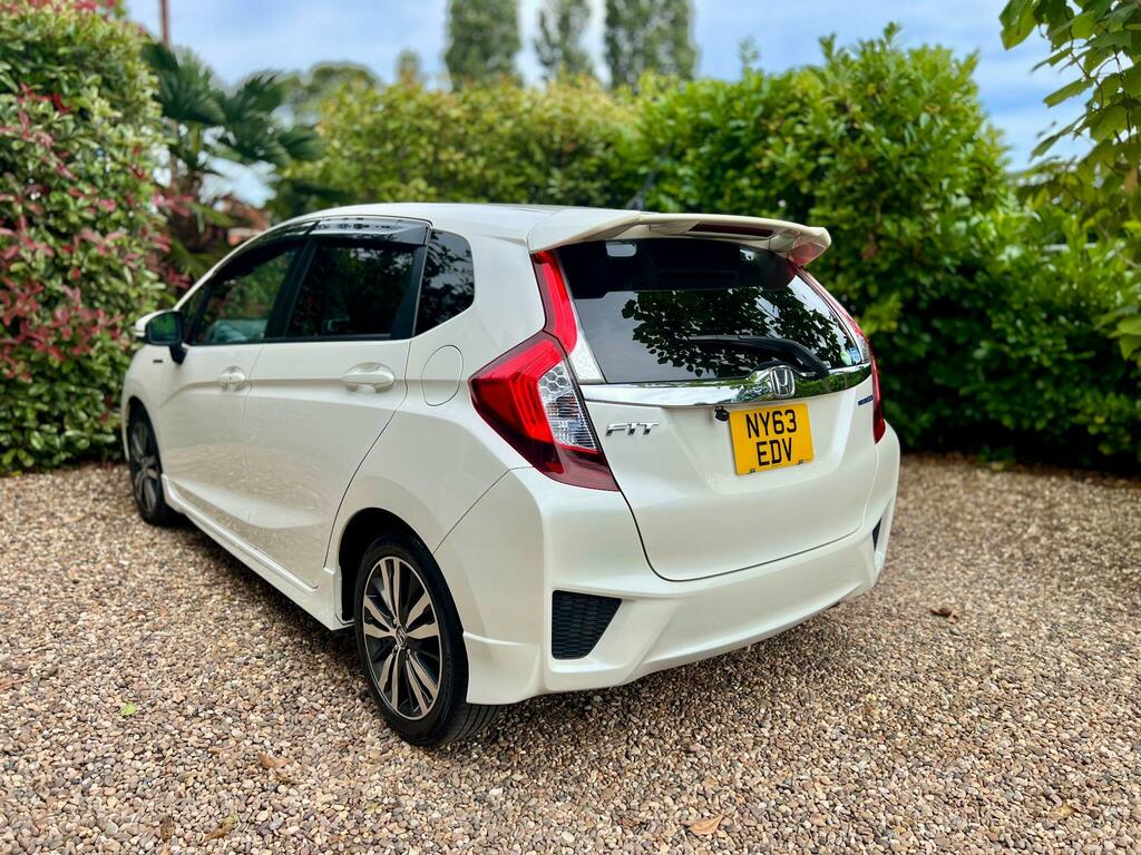 Honda Jazz 1.5H Ima He Cvt Euro 5 Ulez White #5