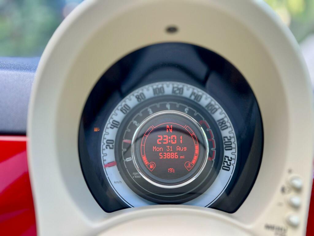 Fiat 500 1.2L Lounge White #19