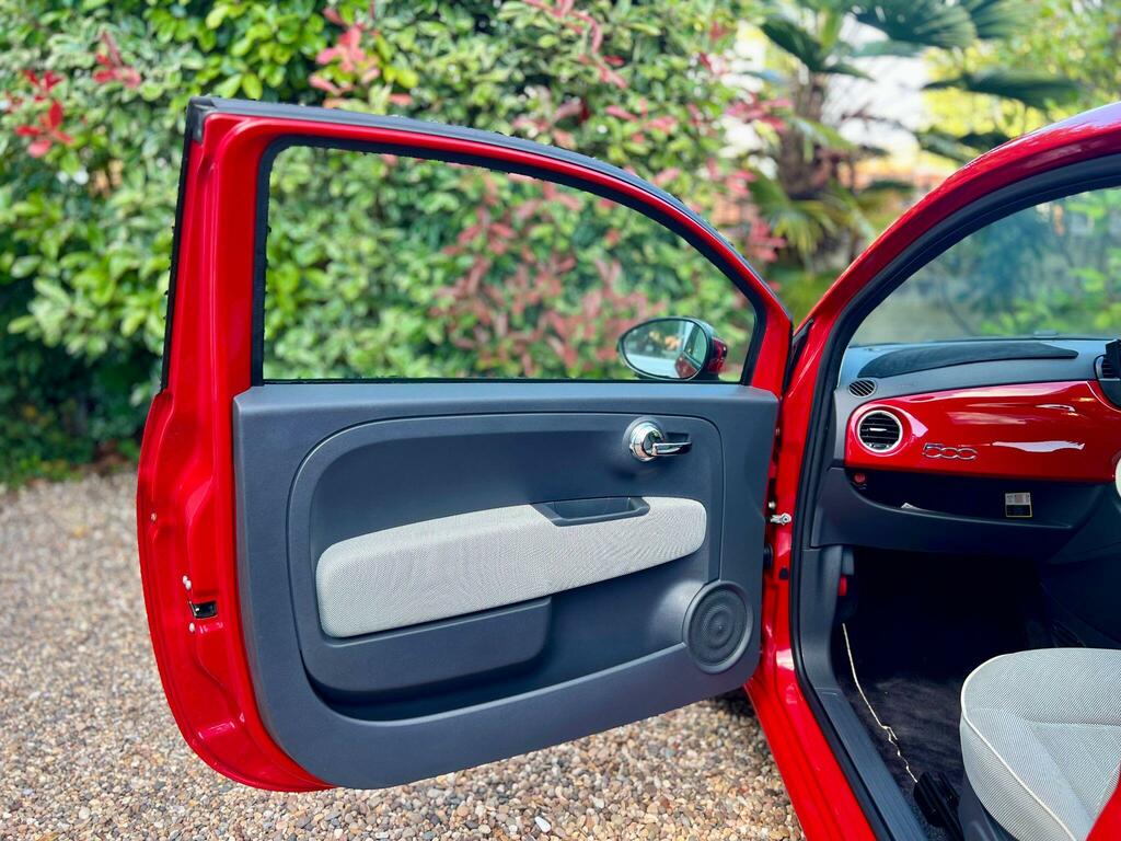 Fiat 500 1.2L Lounge White #13