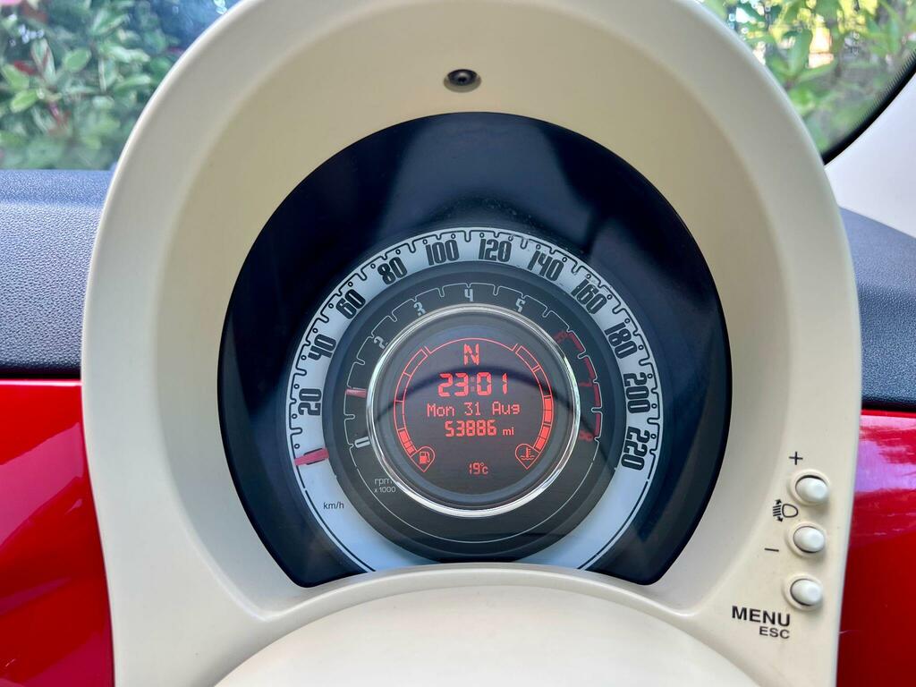 Fiat 500 1.2L Lounge White #28