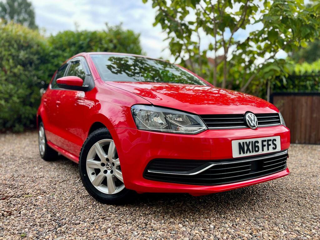 Volkswagen Polo Match Red