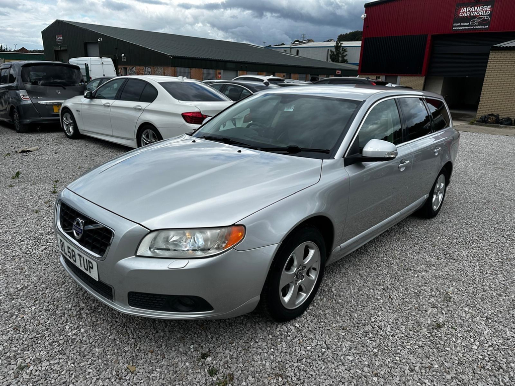 Volvo V70 2.5T Se Lux Geartronic Euro 5 Silver #3