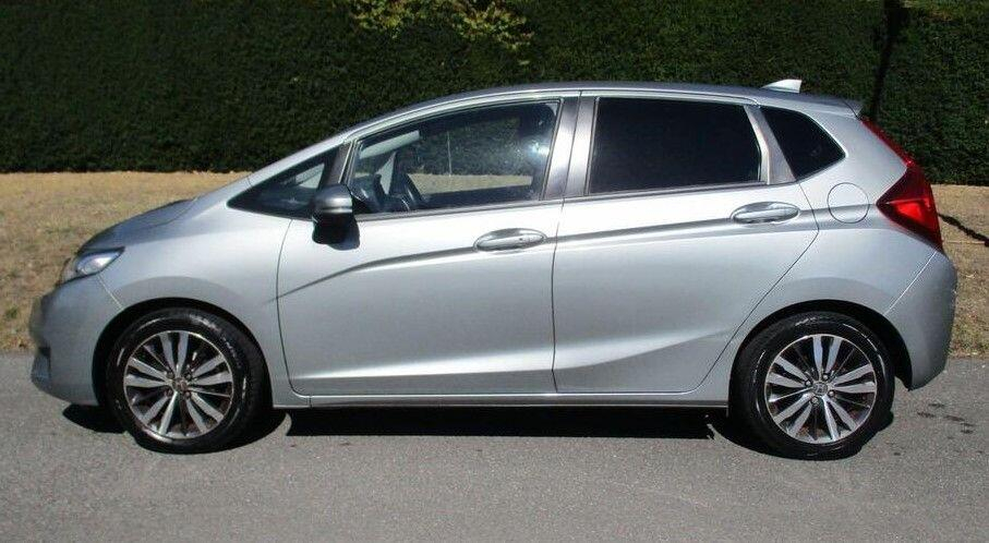 Honda Jazz 1.3 Se Navi Red #17