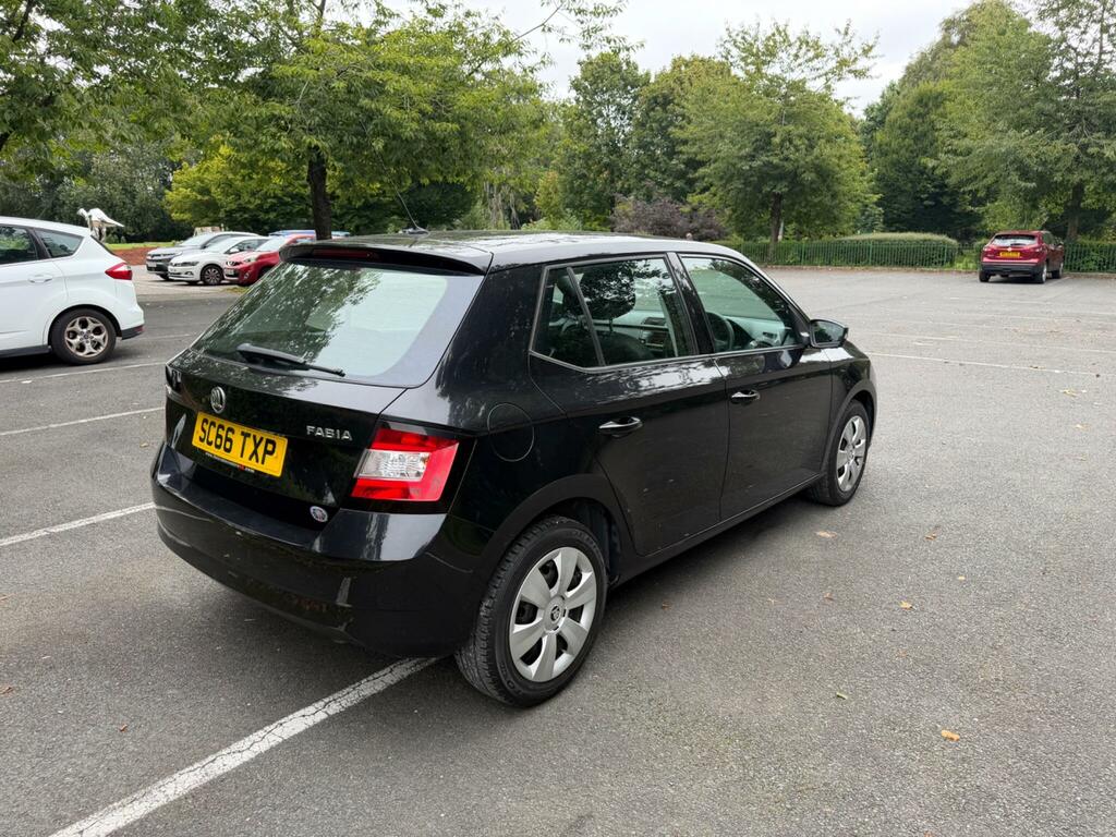 Skoda Fabia 1.0 S Euro 6 Ss Black #5