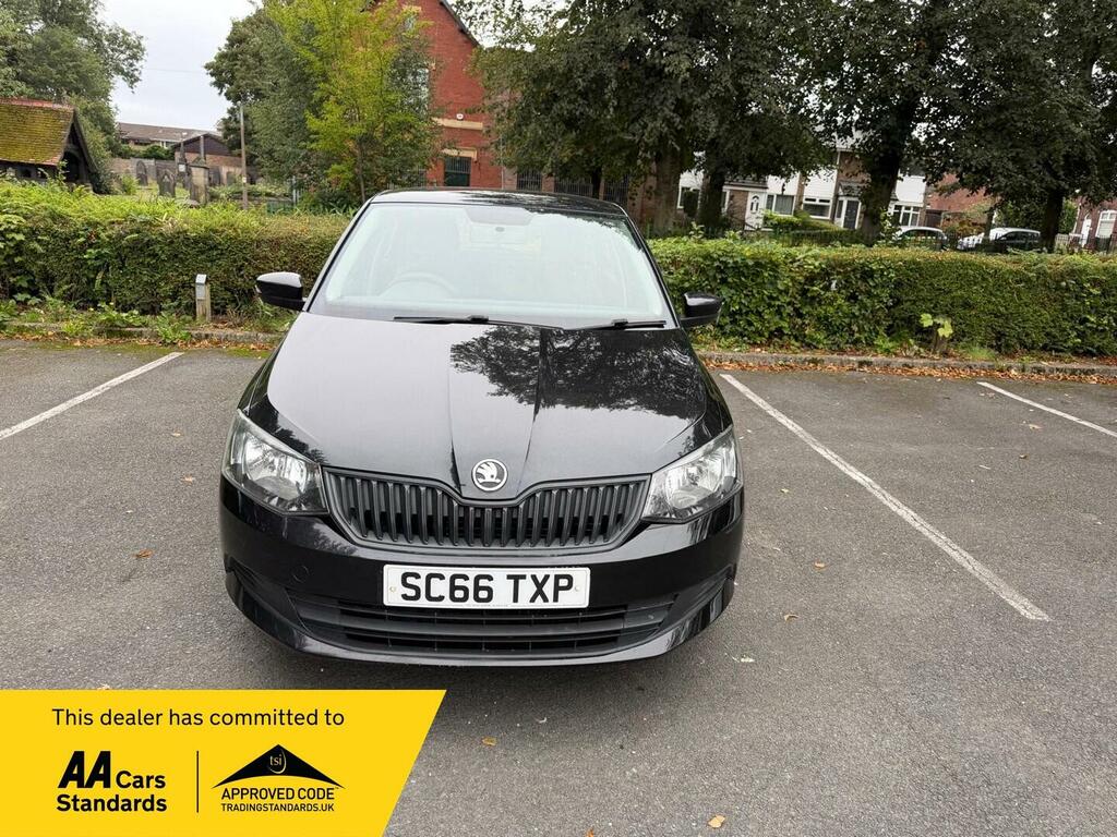 Skoda Fabia 1.0 S Euro 6 Ss Black #2