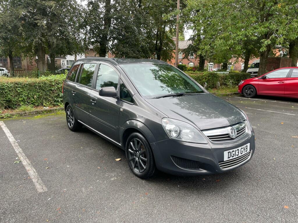 Vauxhall Zafira Mpv White #7